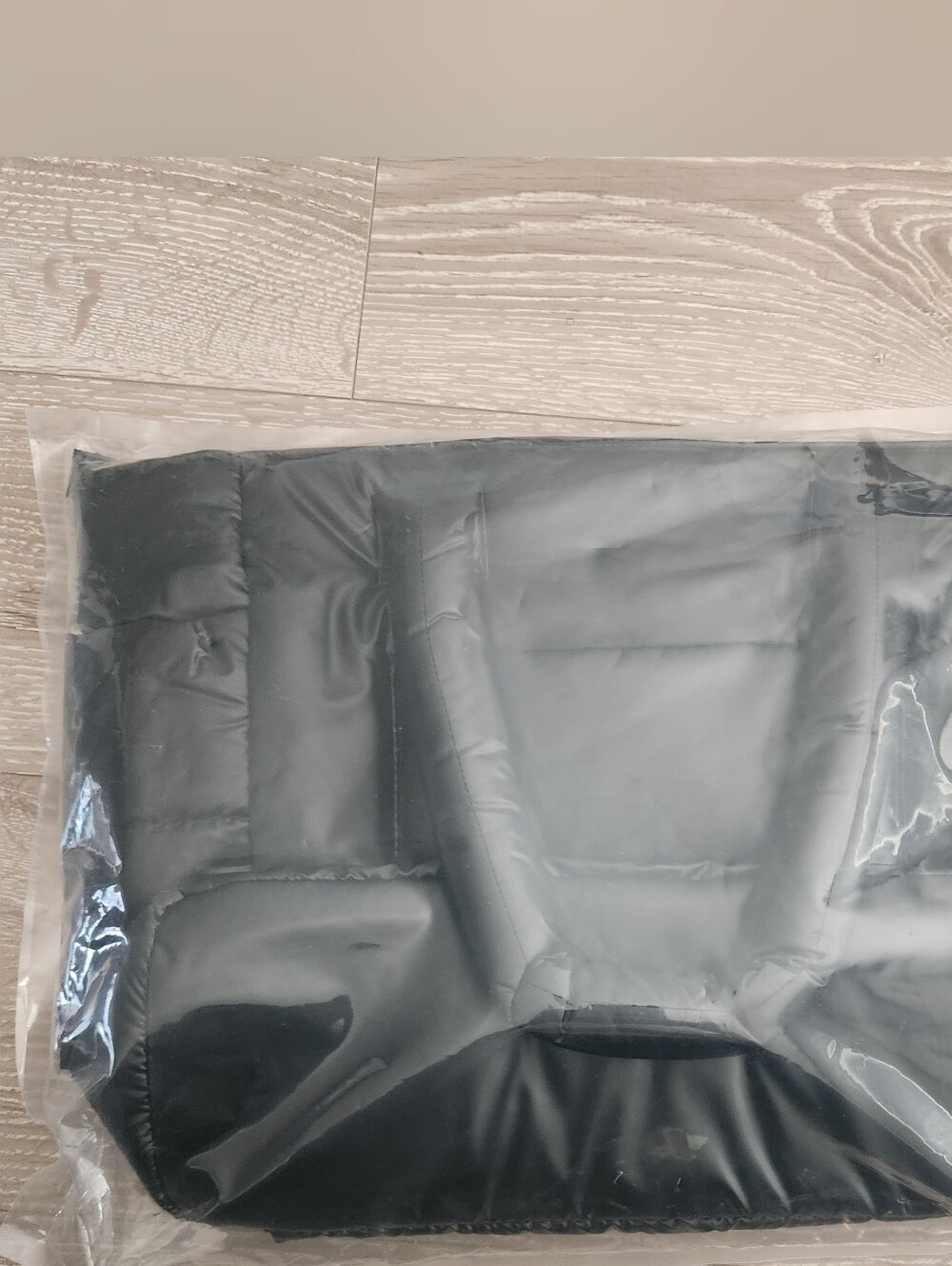 Black Puffer Tote Shouldet Bag -Large Size. NEW